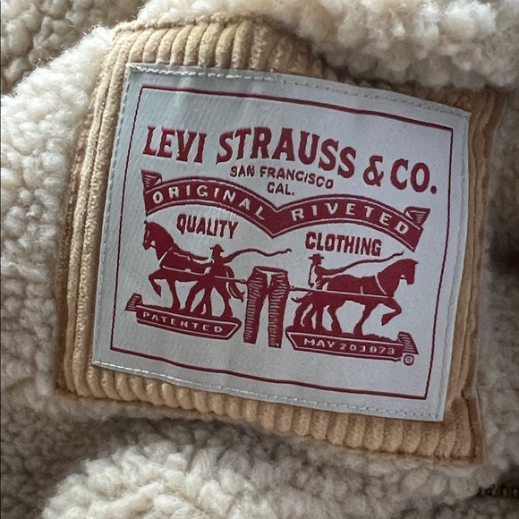 Levi's Men's Tan Sherpa Collar Jacket - Picture 5 of 6